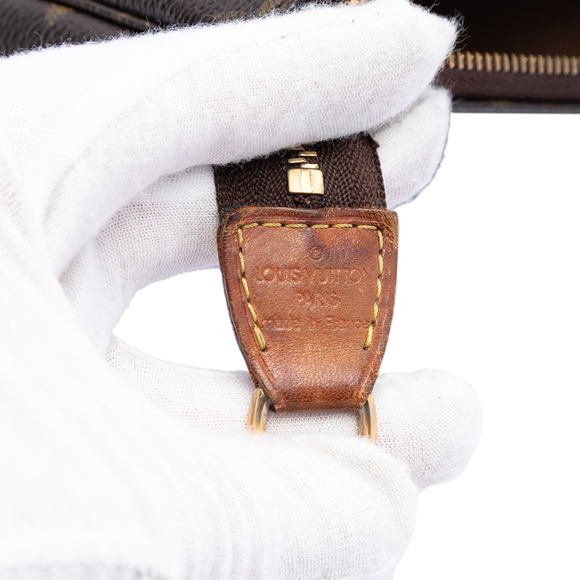 Pre-Loved Louis Vuitton Monogram Pochette Accessoires - Picture 5 of 7